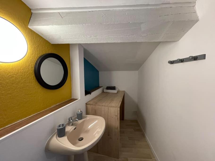 דירות Studio Numero 17 - Carcassonne Centre - 24M2 מראה חיצוני תמונה